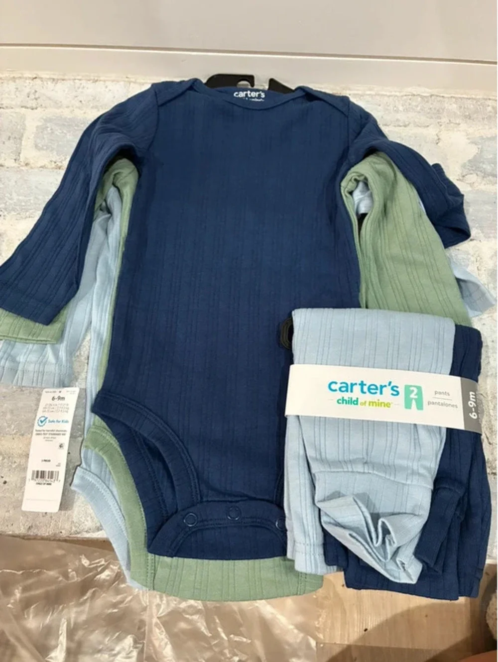 Carter’s onesie set- NEW navy sage light blue